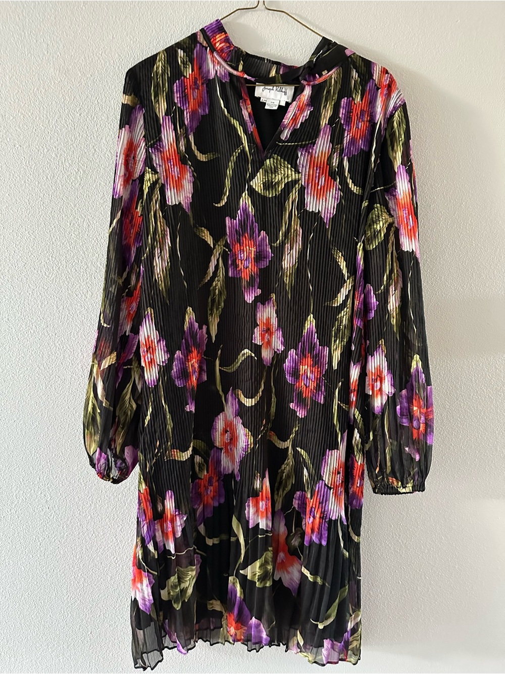 Joseph Ribkoff Vtg Black Floral Pleated Long-Sleeve Dress